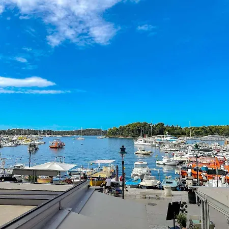 Clorinda Sea View Free Parking Apartment Rovinj