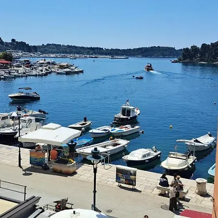 Clorinda Sea View Free Parking Apartment